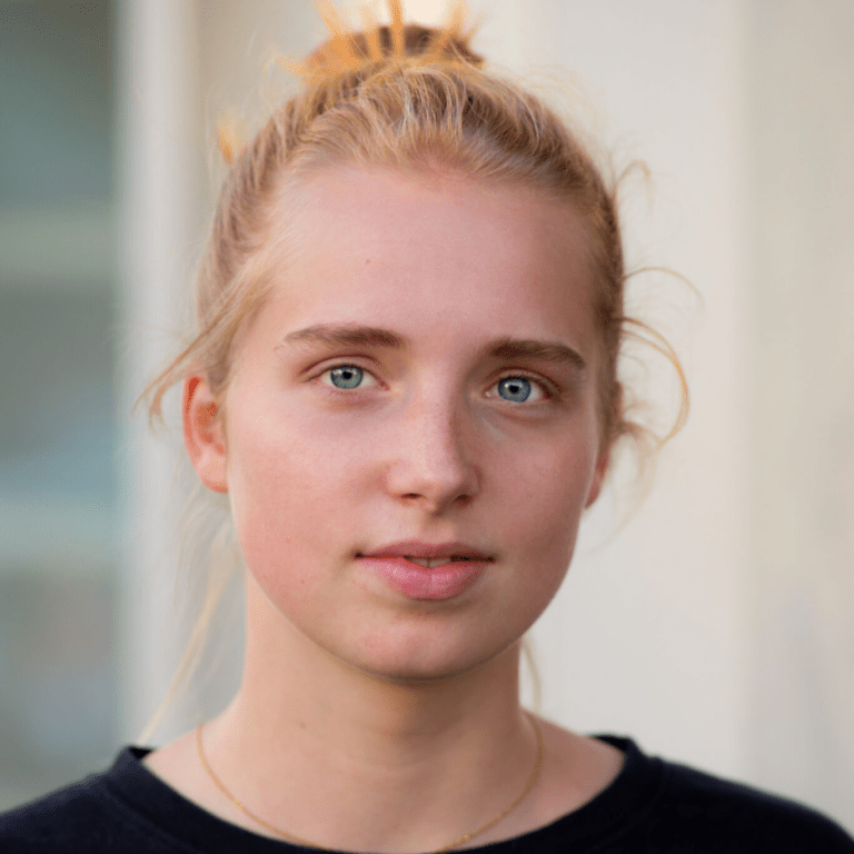 Isa Franziska Knilli LINKS Bezirksrätin