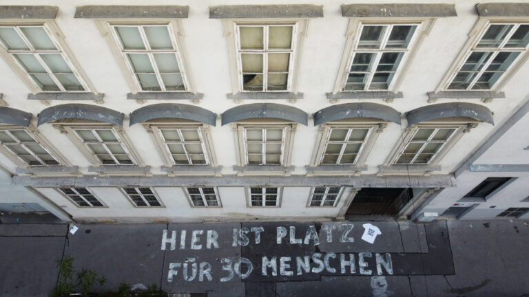 LINKS: Wien hat Platz für alle 13.000 Menschen in Moria!