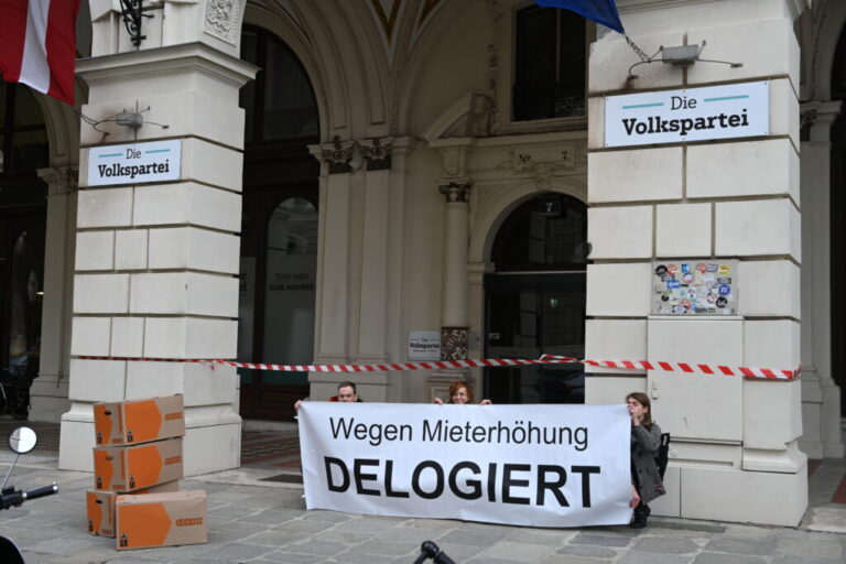 Mietpreiserhöhung: Partei LINKS delogiert ÖVP