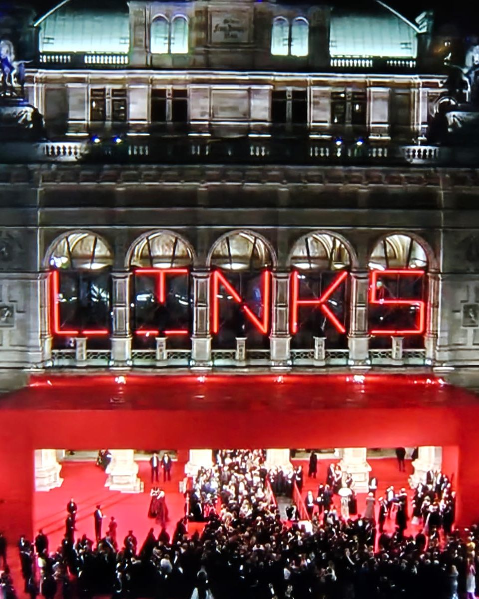 LINKS Anti-Opernball: Das war „Punsch the Rich“ 2025